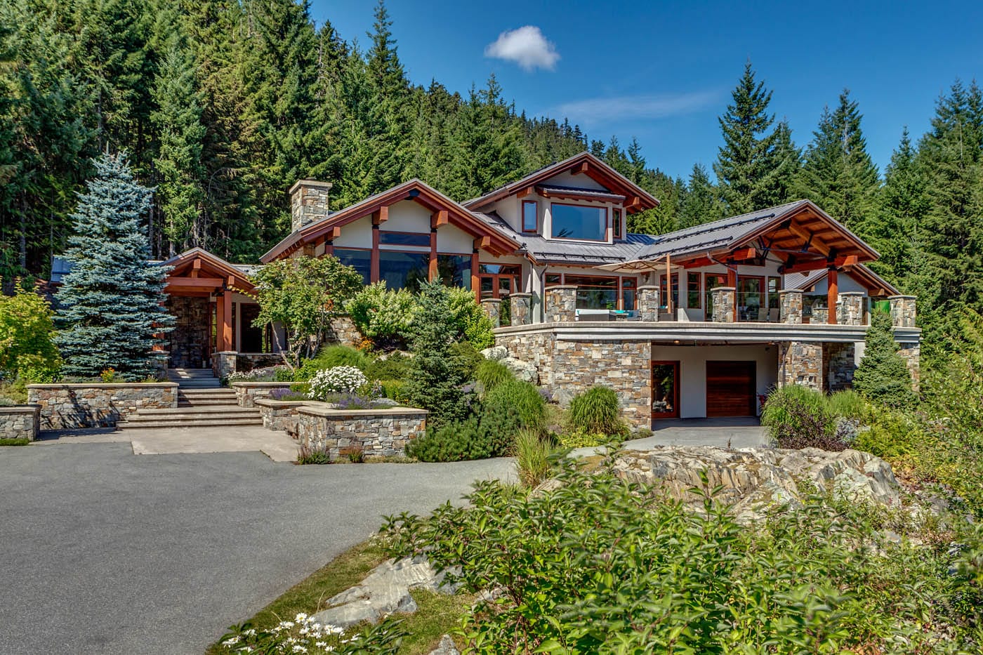 Belmont Estate Whistler Luxury Chalets, Villas & Vacation Rentals
