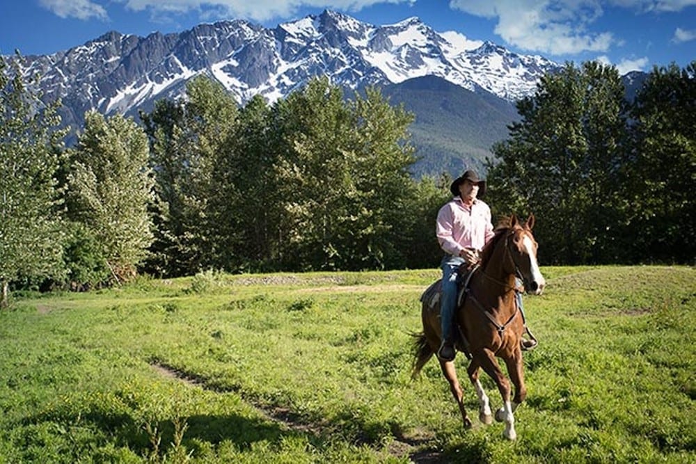 horseback riding tours edmonton
