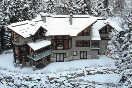 Alpyne Estate Kadenwood Whistler