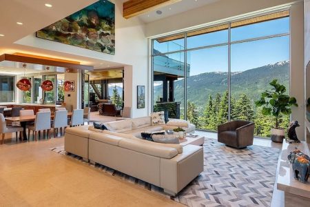 The Trails End Estate Whistler in Kadenwood